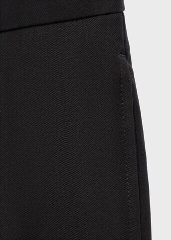 MANGO MAN Regular Pleat-Front Pants 'Casper Ruud x Mango Milton' in Black