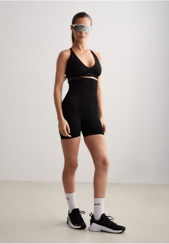 Slimfit Pantaloni sportivi 'Core Control' di Aim'n in nero