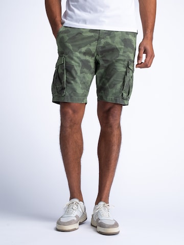 Petrol Industries Regular Cargo Pants in Green: front