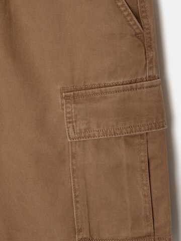 Regular Pantalon cargo Pull&Bear en marron