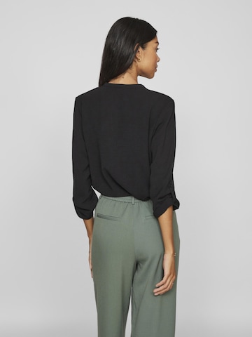 VILA - Blusa en negro