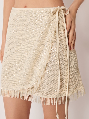 CALZEDONIA Strandrock 'Sequin Net' in Weiß