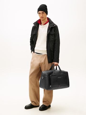 TOMMY HILFIGER Cestovná taška - Čierna