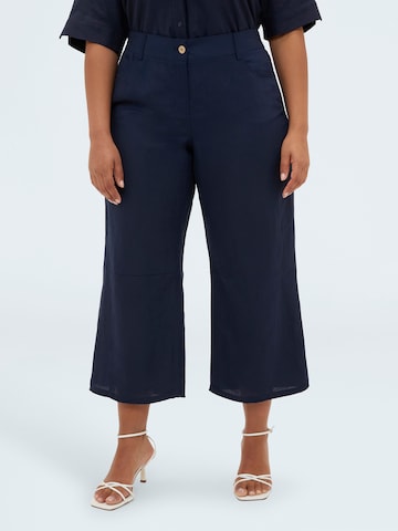 Wide leg Pantaloni di Fiorella Rubino in blu
