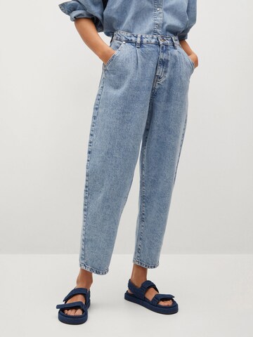 Loosefit Jeans con pieghe 'Michelle' di MANGO in blu: frontale