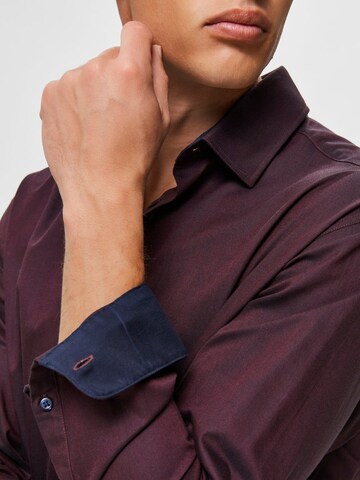 SELECTED HOMME Slim fit Button Up Shirt in Red