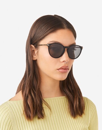 HAWKERS Слънчеви очила 'Mark' в черно: отпред