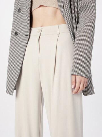 NLY by Nelly Wide leg Pleat-Front Pants 'I Love It' in Beige