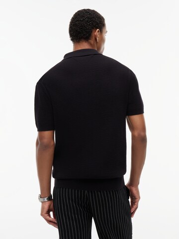 TOMMY HILFIGER Pullover in Schwarz: Rückseite