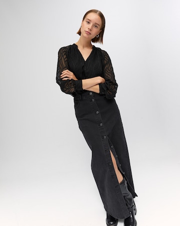 OBJECT Bluzka 'SALLIE' w kolorze czarny