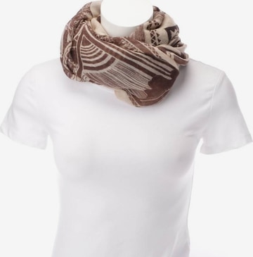 Friendly Hunting Scarf & Wrap in One size in Brown: front