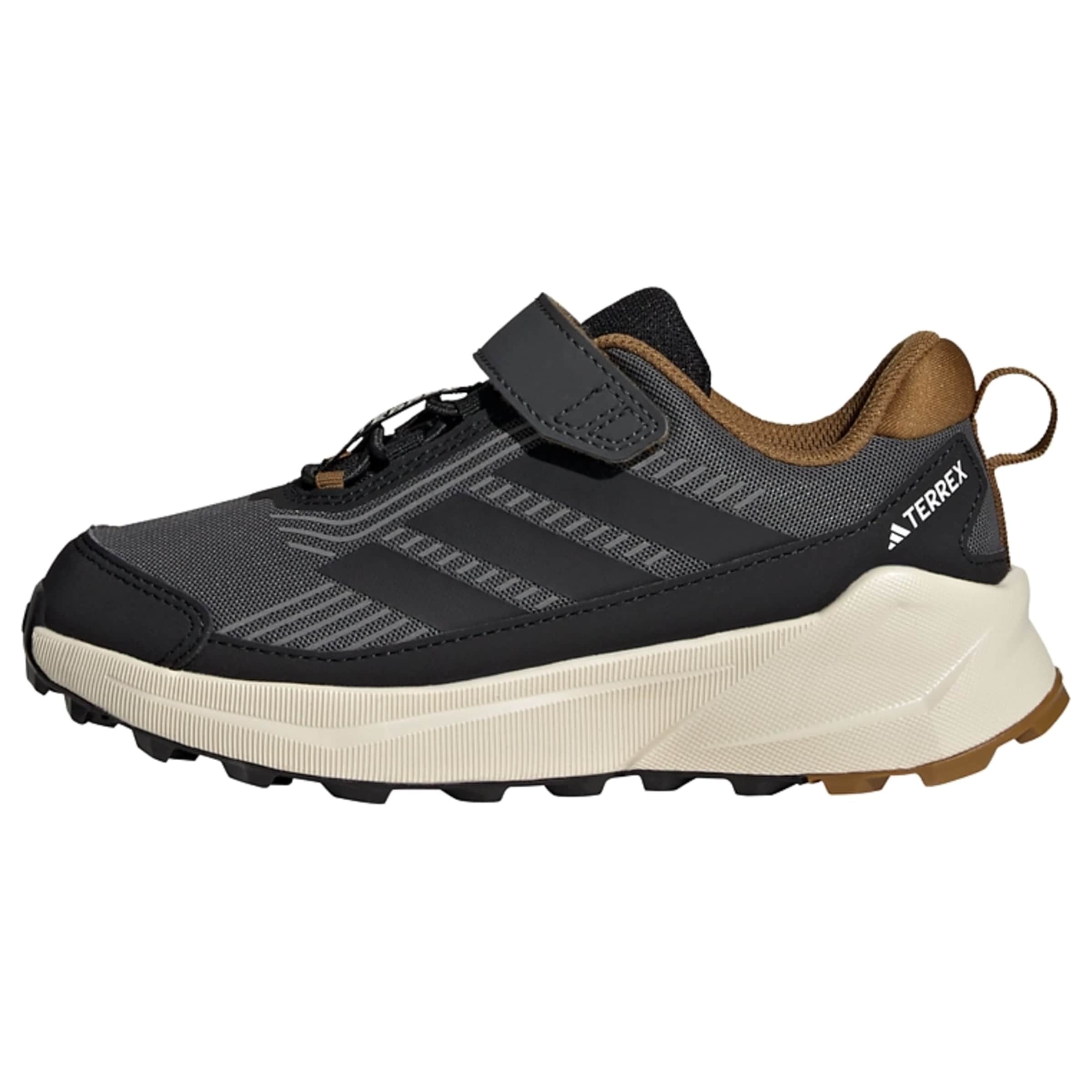 ADIDAS TERREX Low shoe 'Trailmaker 2' in Grey: front