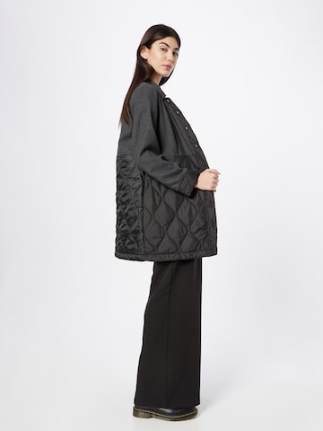 Trendyol Between-Season Jacket in Black