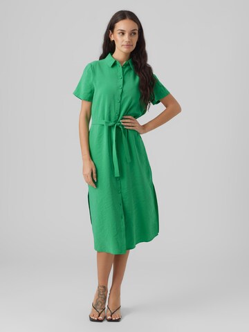 Abito camicia 'QUEENY' di Vero Moda Petite in verde