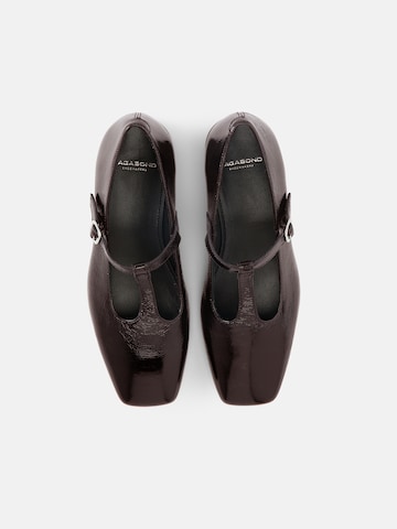 Ballerina con cinturino 'Debbi' di VAGABOND SHOEMAKERS in marrone