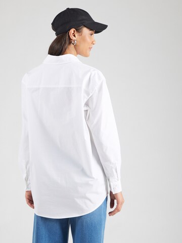 Chemisier KARL LAGERFELD JEANS en blanc