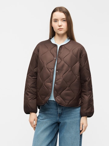 brūns VILA Starpsezonu jaka 'VIDUNE': no priekšpuses