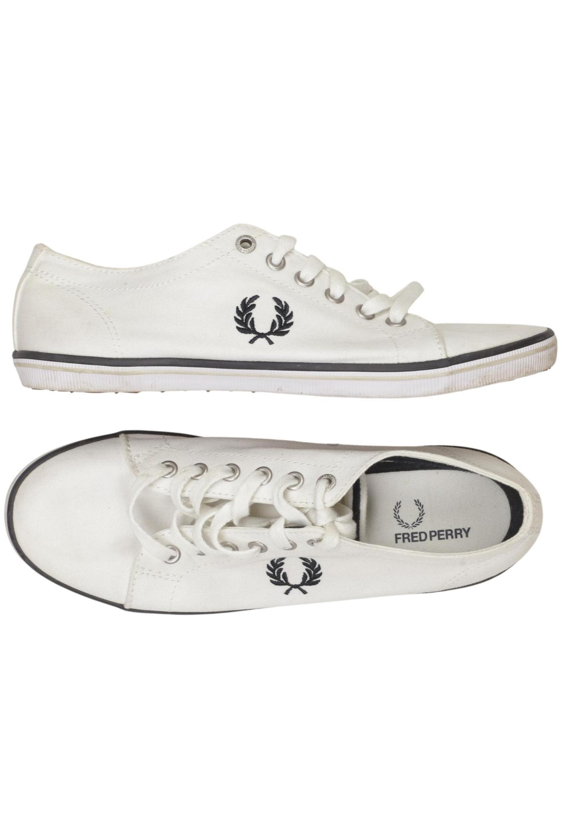 Fred Perry Sneakers & Trainers in 39 in White: front