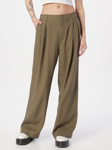 Wide leg Pantaloni con pieghe di GAP in verde: frontale