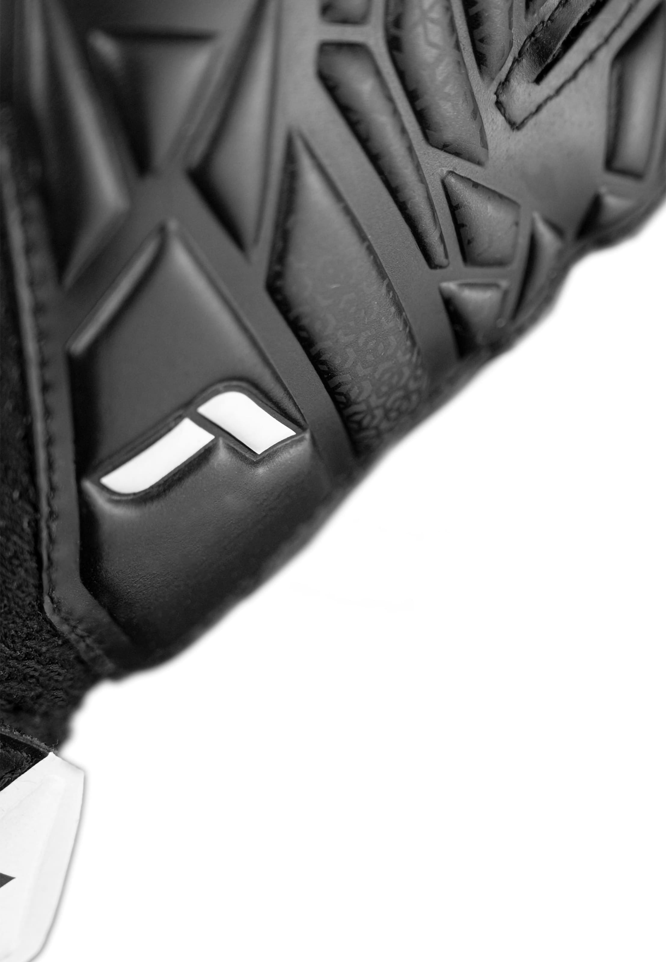 REUSCH Sporthandschoenen 'Attrakt Infinity Junior' in Zwart