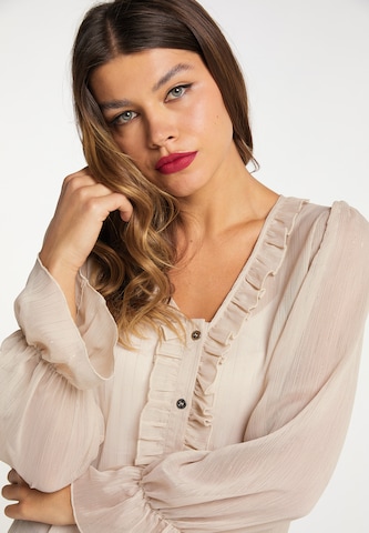 Camicia da donna di faina in beige