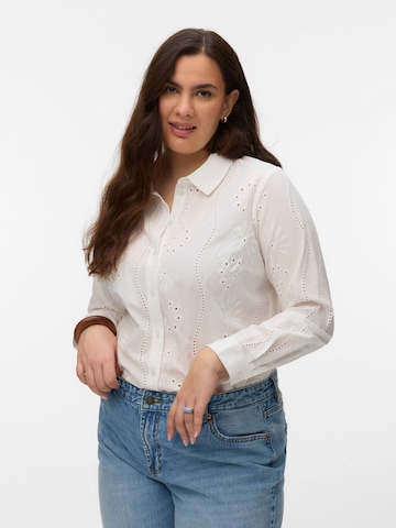 Vero Moda Curve Blouse in Wit: voorkant