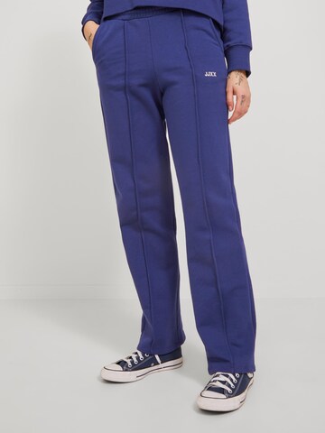 JJXX Regular Suorat housut 'CAMILLA' värissä sininen: edessä