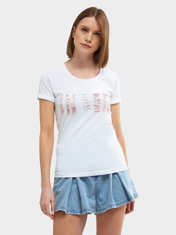 Influencer Shirt in Wit: voorkant