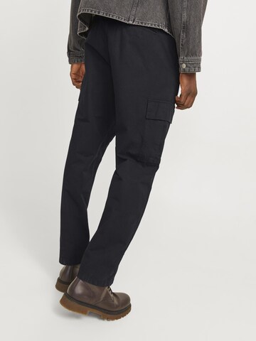Regular Pantalon cargo JACK & JONES en noir