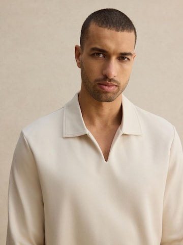 DAN FOX APPAREL Collegepaita 'Bruno' värissä valkoinen