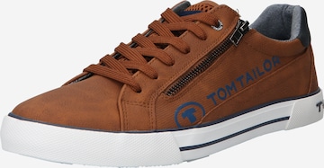 TOM TAILOR Sneakers laag in Bruin: voorkant