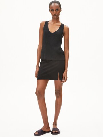 ARMEDANGELS Stricktop 'Caaro Lino' in Schwarz