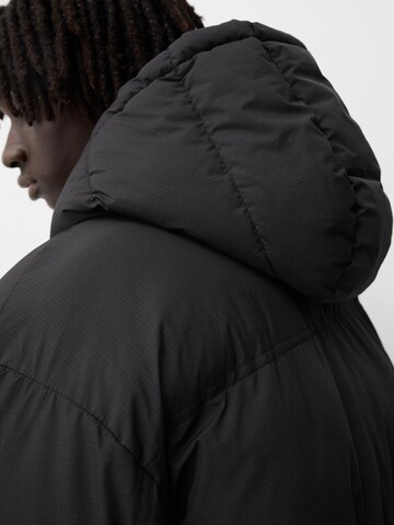 Bershka Jacke in Schwarz