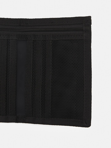Pull&Bear Wallet in Black