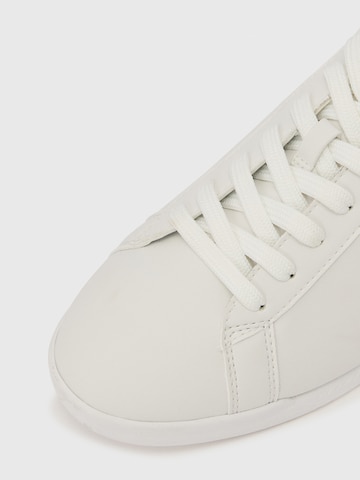 Baskets basses BOSS en blanc