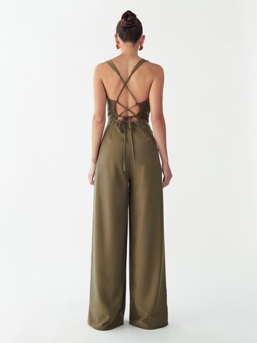 BWLDR Jumpsuit 'CHERIE' i grøn: tilbage