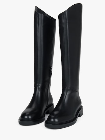 Estro Boots '705-8' in Black