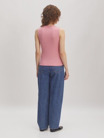Top 'Naela' di EDITED in rosa