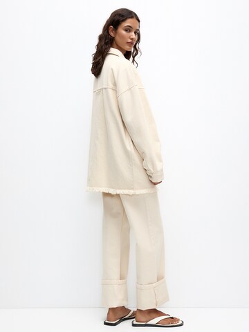 Pull&Bear Jacke in Beige