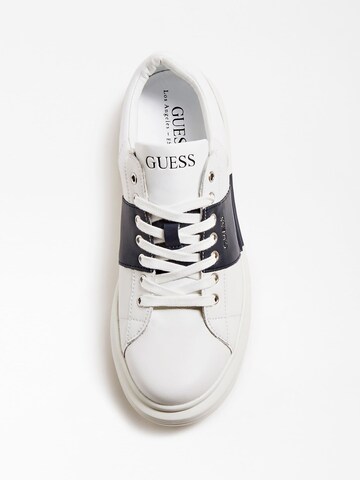 GUESS Sneaker 'Salerno' in Weiß