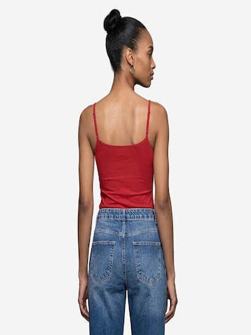 Dilvin - Blusa 'Blusen' em vermelho