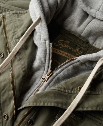 Superdry Tussenparka in Groen