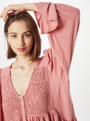 Free People Bluse 'DONT CALL ME BABY' in Pink