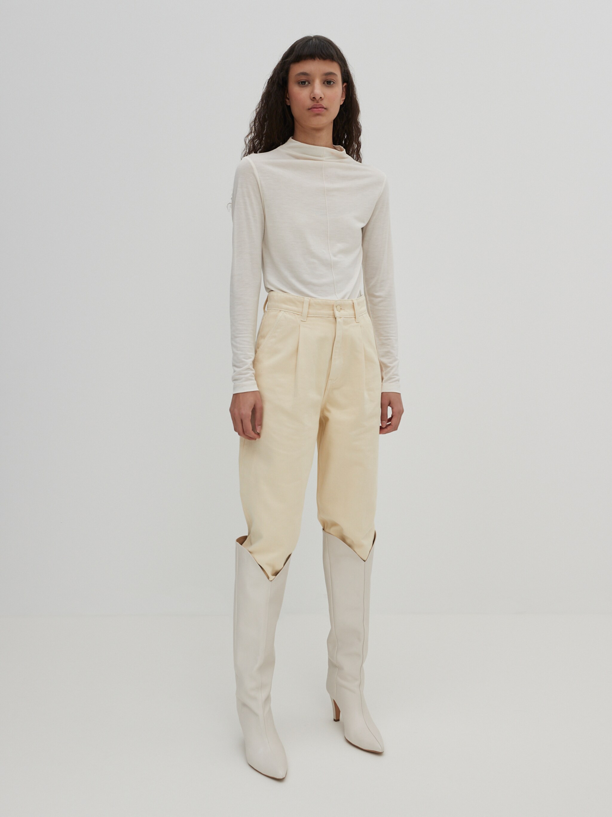 EDITED Producten Shirt 'Sunny' Offwhite