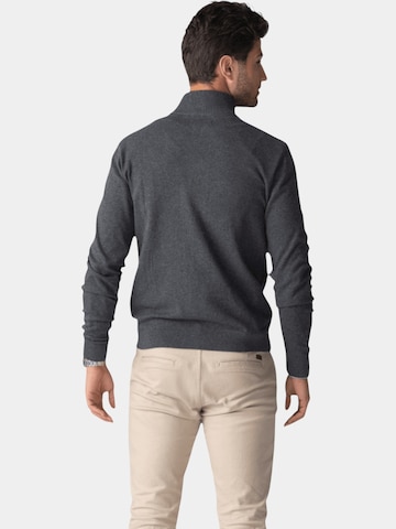 TEESHOPPEN Knit Cardigan in Grey