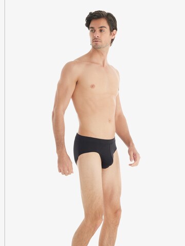 Blackspade Slip in Zwart