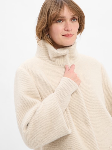 s.Oliver Mantel in Beige