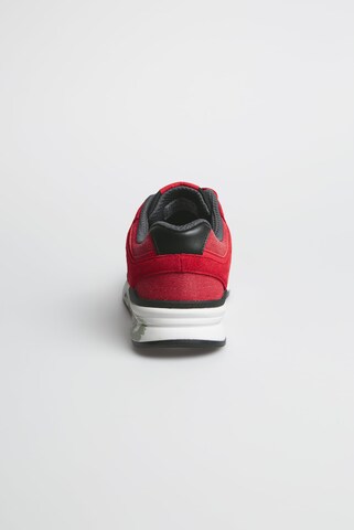 CAMP DAVID Sneaker in Rot