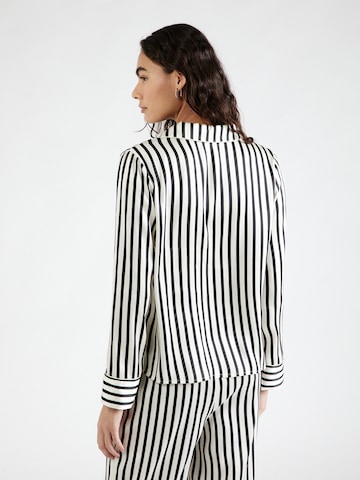 River Island Schlafshirt in Weiß