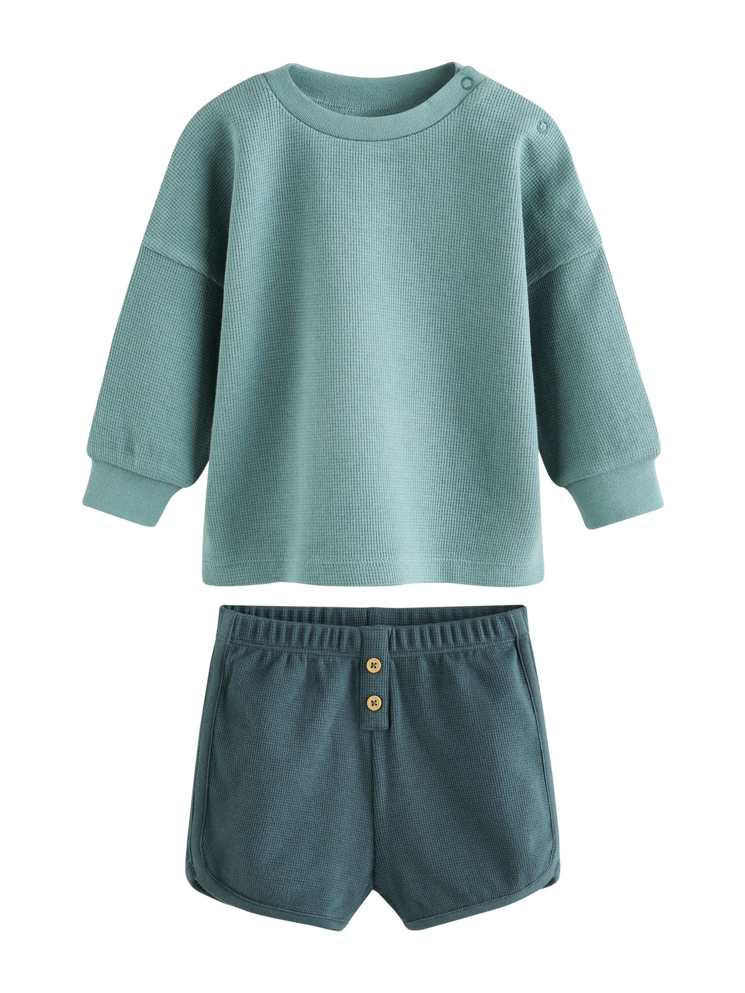 Set de la Next pe verde: față